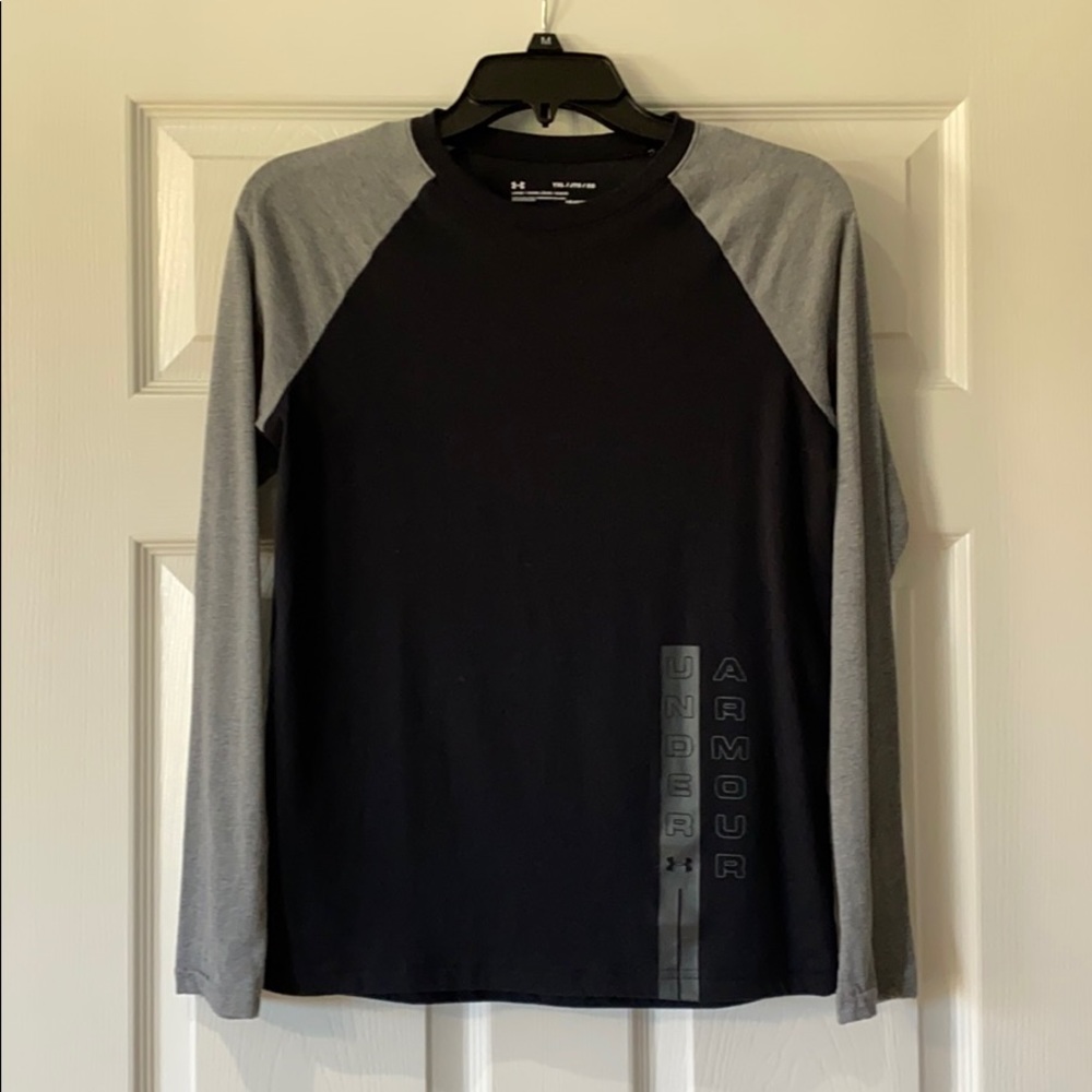 Under Armour Long Sleeve Shirt